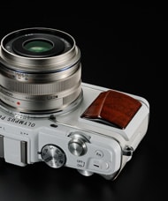 OLYMPUS PEN E-P5