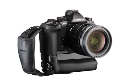 パワーバッテリーホルダー「HLD-7」＋グリップストラップ「GS-5」＋「OLYMPUS OM-D E-M1」＋「M.ZUIKO DIGITAL ED 12-40mm F2.8 PRO」