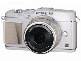 OLYMPUS PEN E-P5 （写真はM.ZUIKO DIGITAL 17mm F1.8を装着）