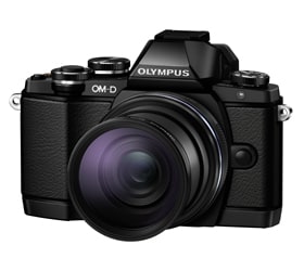 「OM-D E-M10」＋「M.ZUIKO DIGITAL ED 14-42mm F3.5-5.6 EZ」＋「MCON-P02」