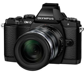 「OM-D E-M5（エリートブラック）」＋「M.ZUIKO DIGITAL ED 12-50mm F3.5-6.3 EZ」