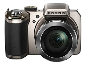 「OLYMPUS STYLUS SP-820UZ」（シルバー）