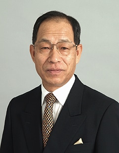 オリンパス株式会社　代表取締役社長　菊川　剛