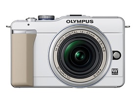 「OLYMPUS PEN Lite E-PL1」（ホワイト）「M.ZUIKO DIGITAL ED14-42mm F3.5-5.6L」装着時