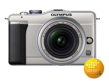 DIWA GOLD Award 受賞製品 「OLYMPUS PEN Lite E-PL1」（シャンパンゴールド） M.ZUIKO DIGITAL 14-42mm f3.5-5.6L付