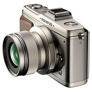 「M.ZUIKO DIGITAL」レンズのコンセプトモックアップを「OLYMPUS PEN E-P2」に取り付けたイメージ