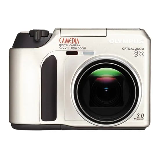 コンパクトデジタルカメラ：CAMEDIA（キャメディア）C-720 Ultra Zoom 