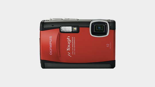 コンパクトデジタルカメラ Toughシリーズ：シリーズ別：オリンパス